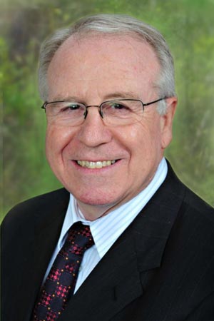 Kent Lyon, MD, Endocrinologist with Diabetes & Endocrinology Clinic of GA